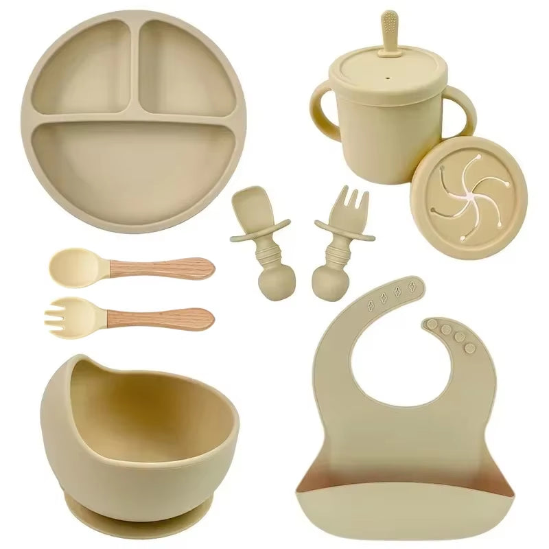Food Grade Silicone Child Dish Set Baby Feeding Bowl Suction Plate Straw Cup Wooden Spoon Fork for Kids Tableware Toddler Dishes