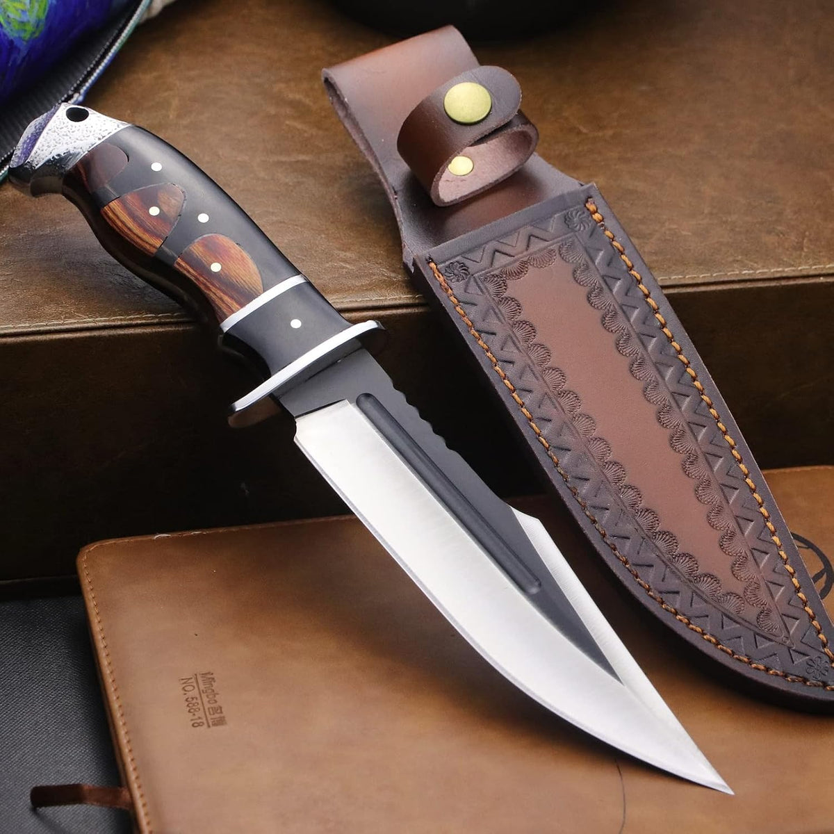 (Dehong-88 Hunting Knife, 7.1" (About 18 Cm) Fixed Blade Tactical Knife ，Configure Leather Scabbard,Camping, Survival， Slicing, Boning, Gift Collection